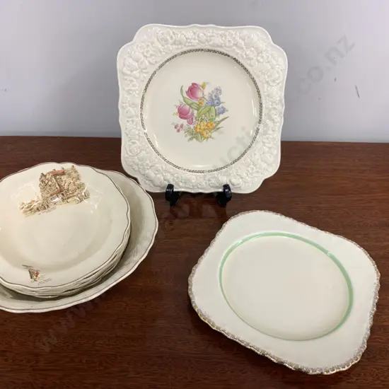 J&G Meakin 'Sunshine' Bowl & Desert Bowls With Platters ( Donated As Unable to Sell )