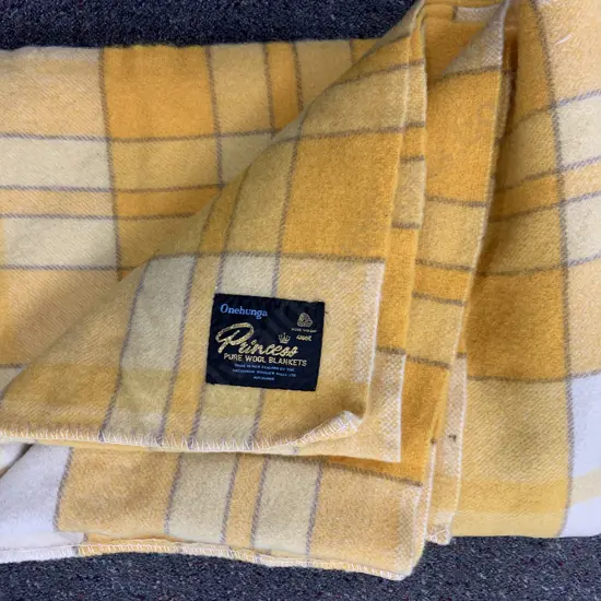 Onehunga Princess Single Woollen Blanket, Yellow & Cream Tones