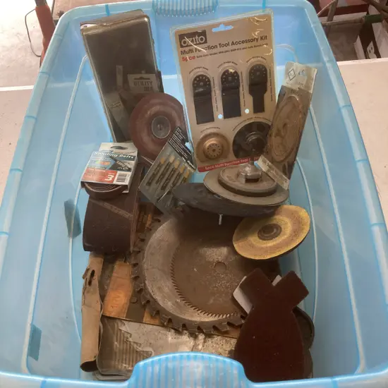 Box Lot Saw Blades, Sanding Bits, Tool Accessories Etc