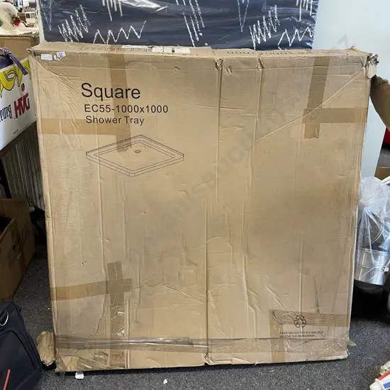 EC55 1000 x 1000 Shower Tray. In Box