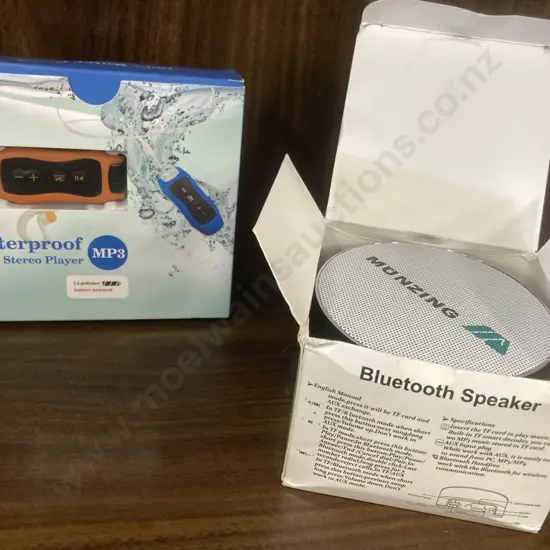 Munzing Bluetooth Speaker & A Waterproof FM Stereo Player