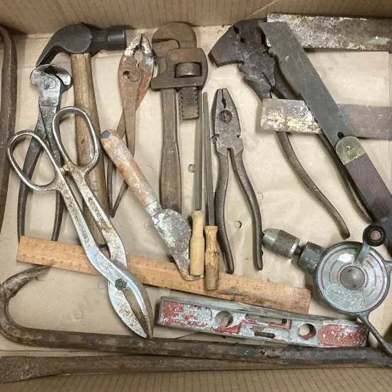 Box lot Vintage Tools