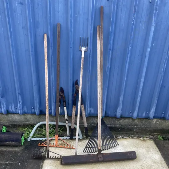 Rakes x 3, Yard Broom, Loppers & Pruning Saw