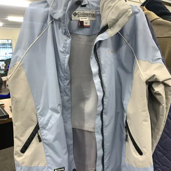 Columbia Sportswear Co Hooded Ladies Jacket, Size XXL