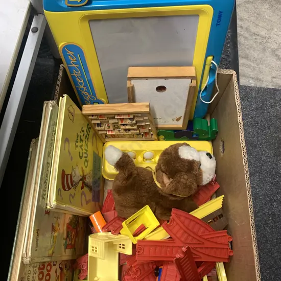 Vintage Childrens Books, Toys, Mega Sketcher Etc