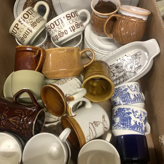 Box Lot of China Items Including Crown Lynn Etc