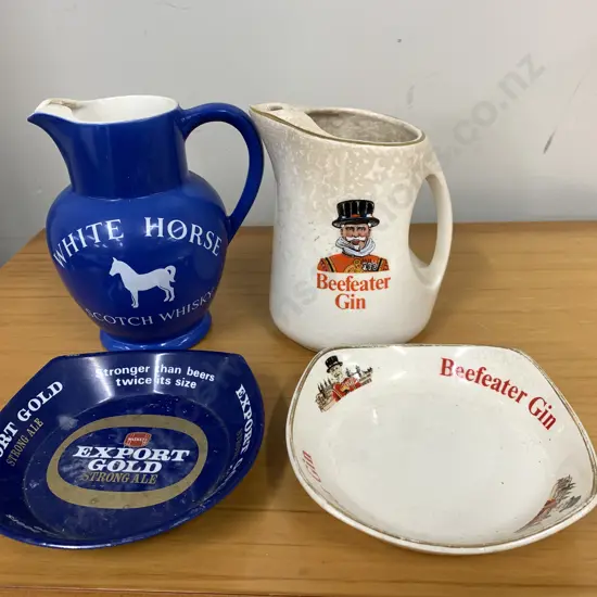 Wade Beef Eater Gin Water Jug, Dish & White Horse Jug With Export Gold Dish