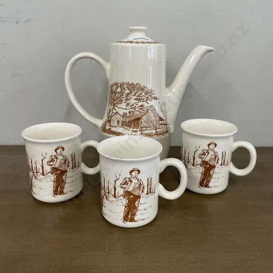 Crown Lynn Heritage Coffee Pot and 3 Mugs