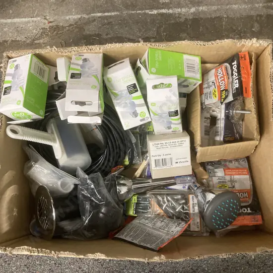 Box Lot Hardware, Light Bulbs, Brushes, Cable, Screw Packs Etc