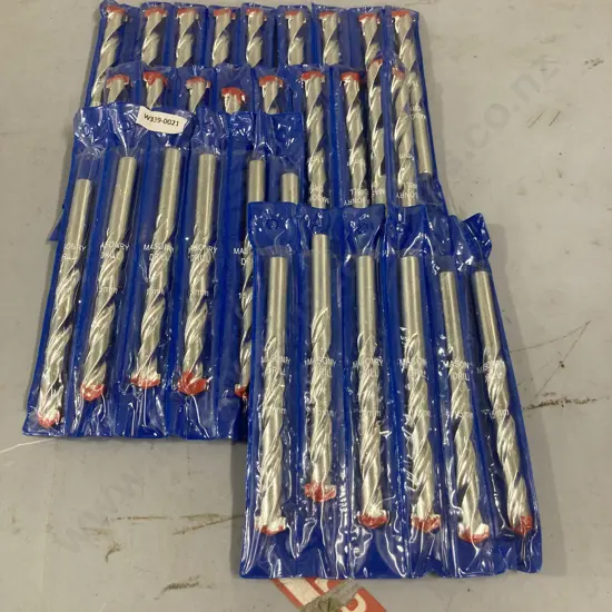 Lot of 30 x 15mm Masonry Drill Bits
