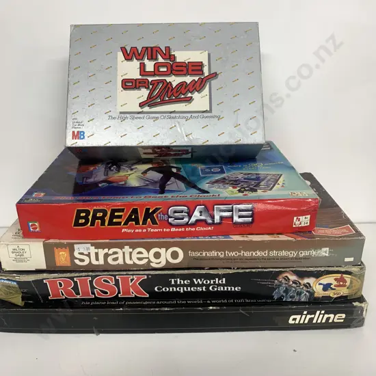 Assortment Of Vintage Games Including Break The Safe Etc