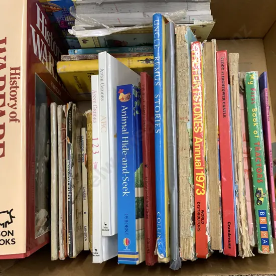 Box Lot Assorted Vintage Books, Anne Geddes, Golden Books, Flintstones Etc
