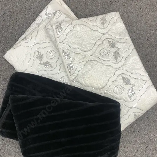 White With Silver Sequenced Detail Kingsize Duvet Cover 270x207cm & Black Throw