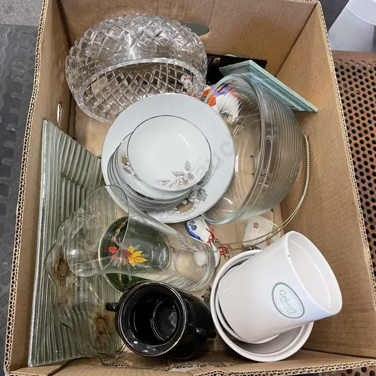 Box of Assorted Crockery & Glassware