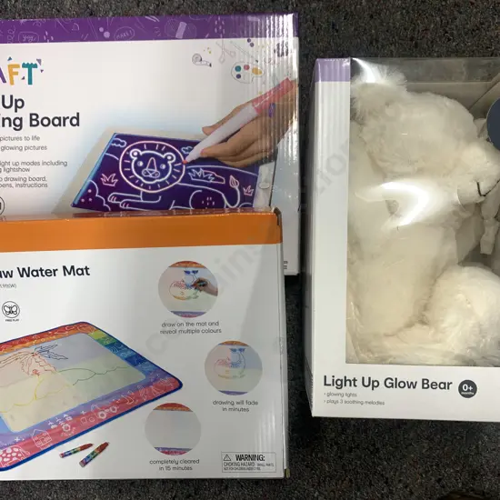 New Anko Craft Light Up Drawing Board, Write & Draw Water Mat & Light Up Glow Bear