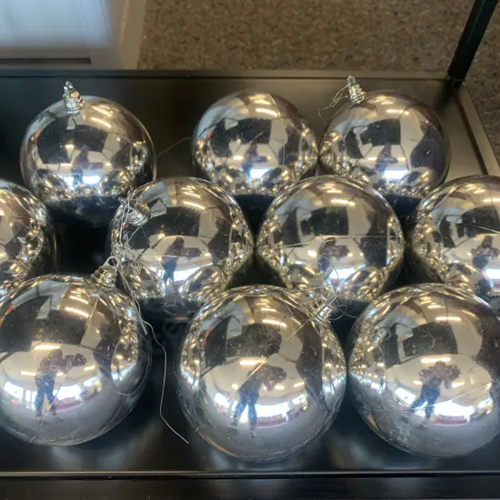 Christmas Baubles Silver x10