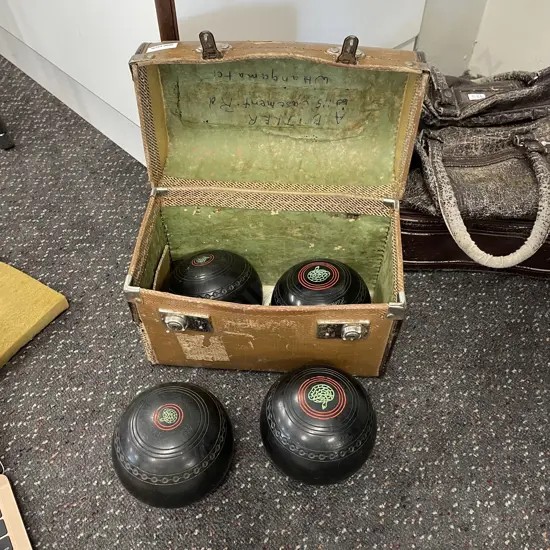 Set of 4 Henselite Lawn Bowls In A Vintage Bag (As Found)