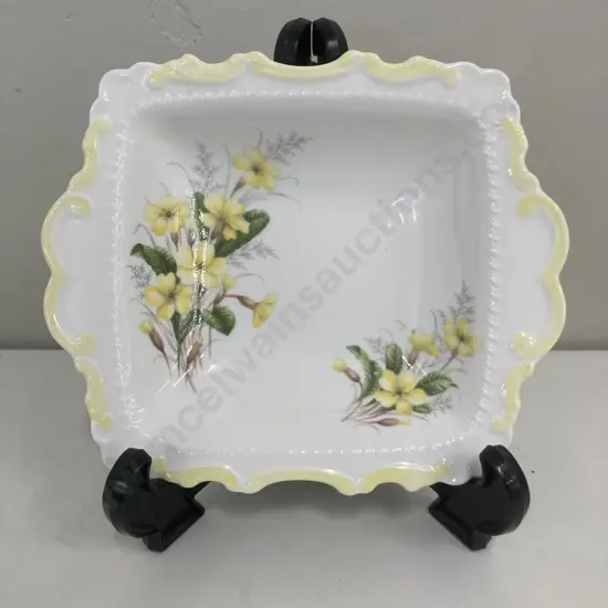 Royal Albert Butter Dish, 18 x 15cm( Donated As Unable to Sell )