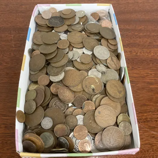 Box Lot of Coins, Mainly New Zealand