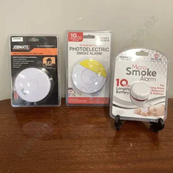 2 x Jobmate & Family Shield Longlife Photoelectric Smoke Alarms & 1 x Orca Micro Smoke Alarm 10Yr Longlife Battery