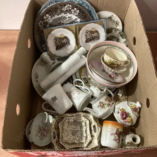 Box Lot China & Porcelain Items