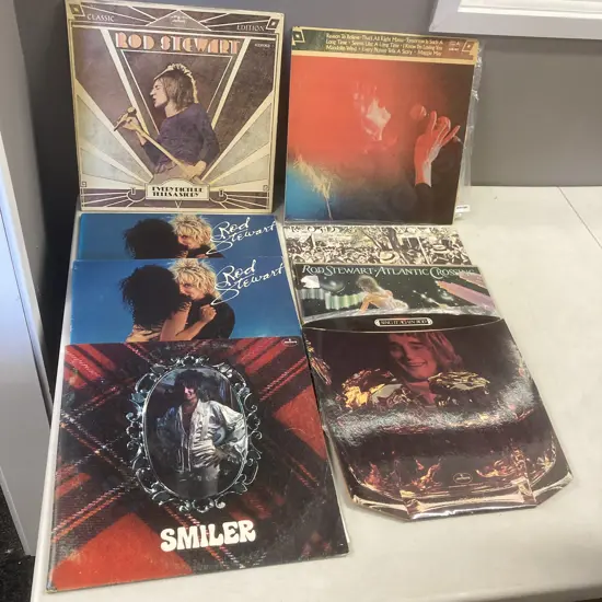Rod Stewart LPs x 8 - Every Picture Tells A Story 6338 063 NZ, Sing it Again Rod, 6338 248 NZ, Smiler 9104 001