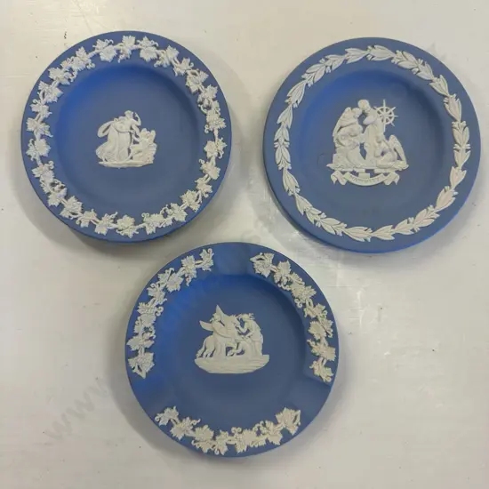 Vintage Wedgwood Three Pieces Of Classic Blue & White  Dishes