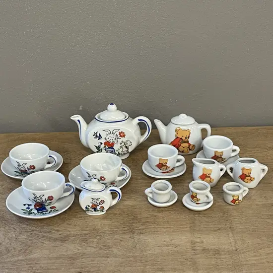 Assorted Miniature Childs Teaset Items