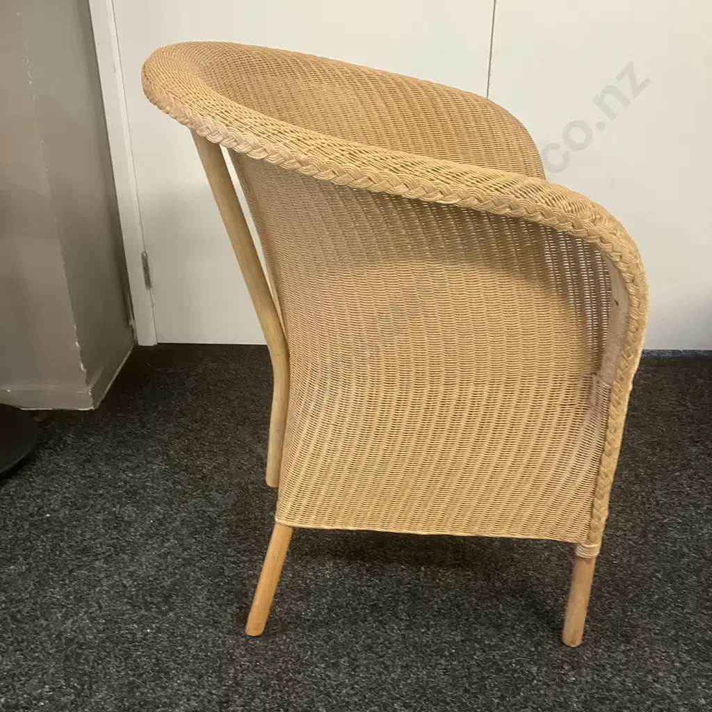 Lusty Lloyd Loom Replica Two Piece Conservatory Set (Ex Contemporary Classics Tauranga) Image 1++