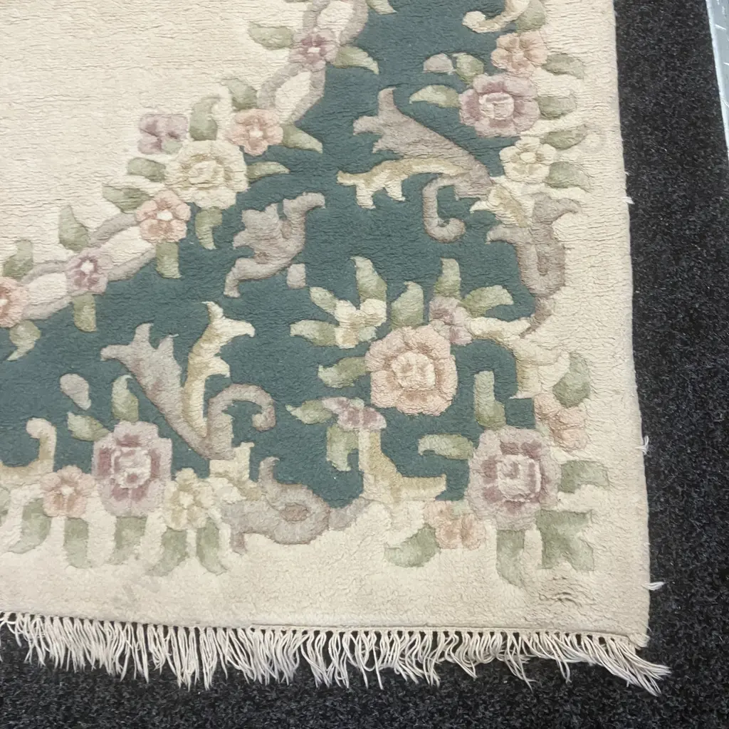 Woollen Floor Rug - 240 x 156cm White / Greens / Burgundy Colours Image 1++