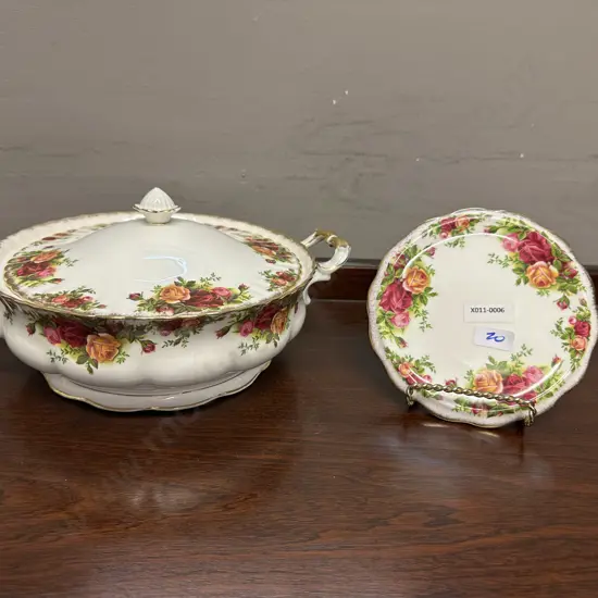 Royal Albert Old Country Roses: Lidded Tureen and Trivet (teapot stand) - Made In England