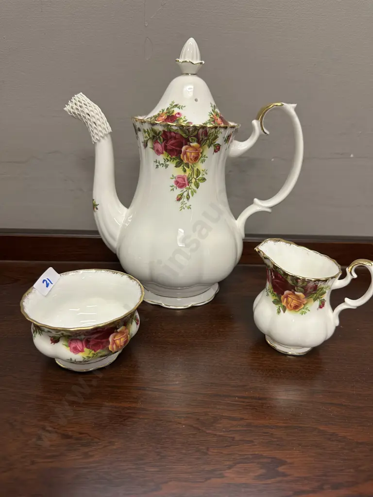 Royal Albert Old Country Roses: Coffee Pot, Milk Jug and Sugar Bowl - Made In England Image 1++