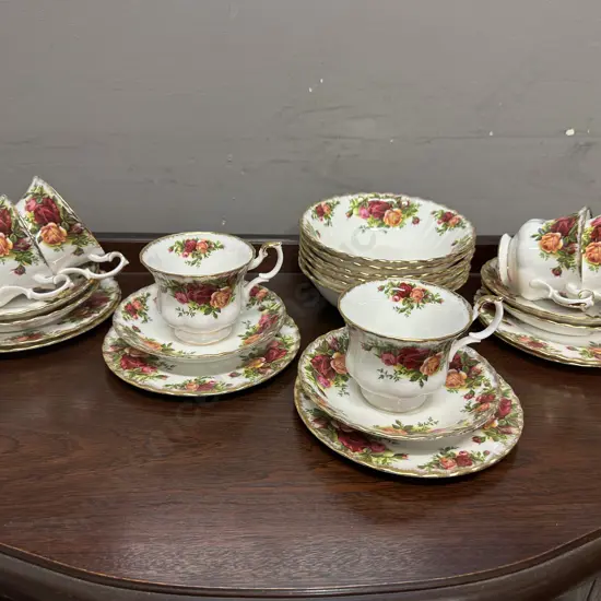 Royal Albert Old Country Roses: Set of 6 Trios and 6 Bowls - Made In England