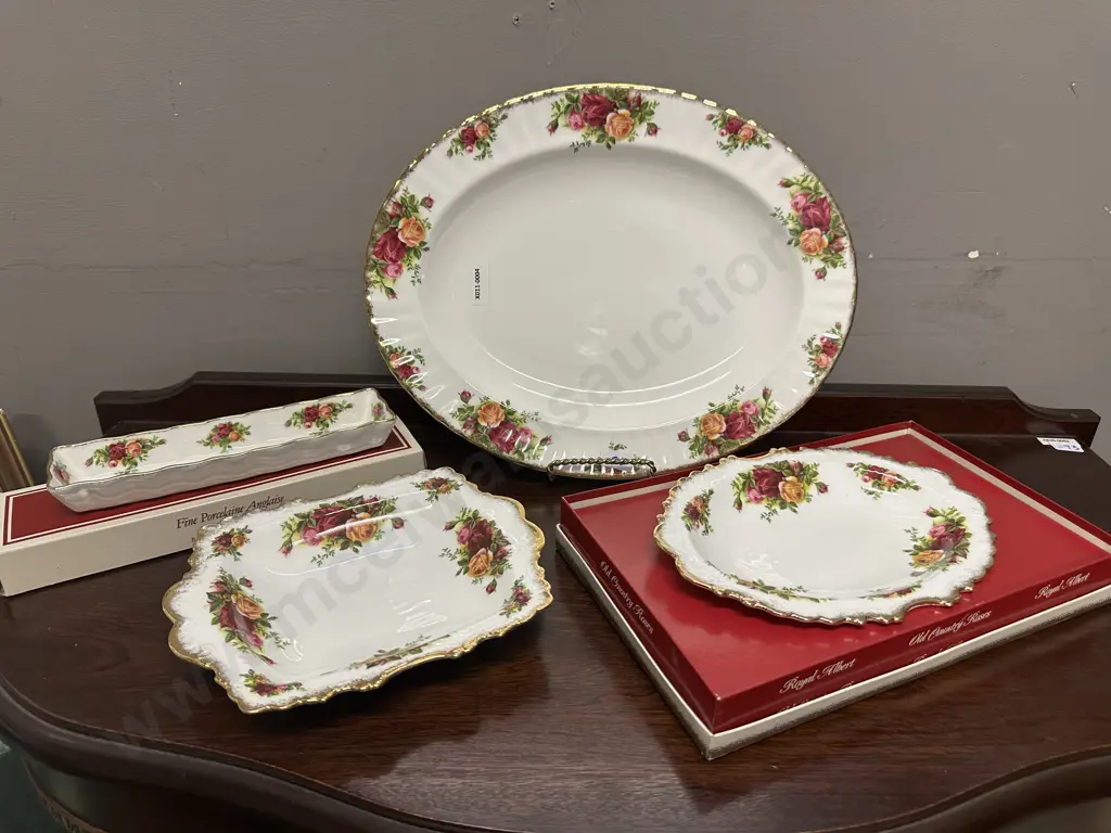 Royal Albert Old Country Roses: Platter, Dish, Boxed Dish & Boxed Mint Tray - Made In England Image 1++