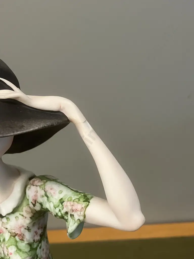 G. Armani Figurine Girl With Bicycle - Spring. H38cm (Repaired) Image 1++