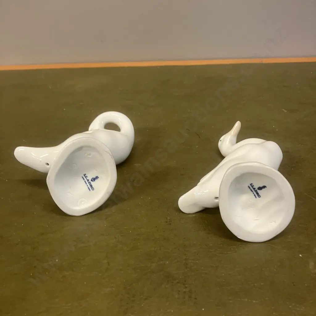Vintage Lladro Little Duck Figurines #4552 & #4553 (Retired 2002) H11.5 & H10cm Image 1++