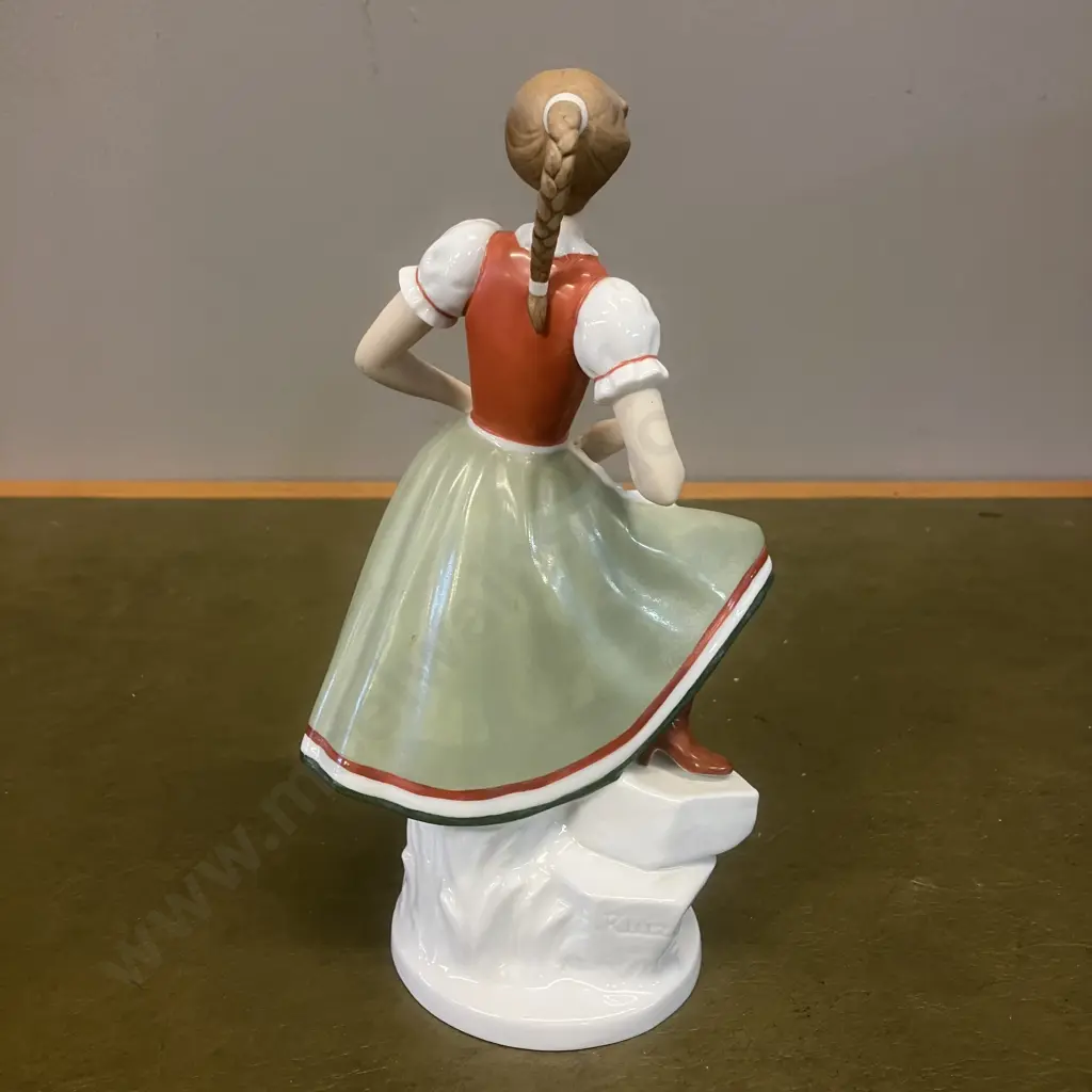 Goebel Germany Piroschka Beauty Around the World Porcelain Figurine - Hungarian Traditional Dress. H22.5cm Image 1++