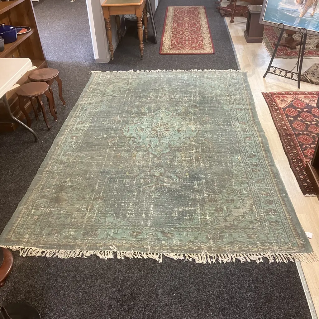 LUCA Green Toned Area Rug. 296 x 198cm Image 1++