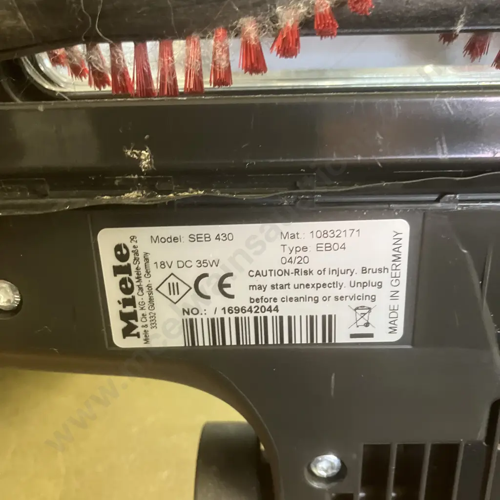 Miele Triflex HX1 Bagless Stick Vacuum - Graphite Grey Image 1++