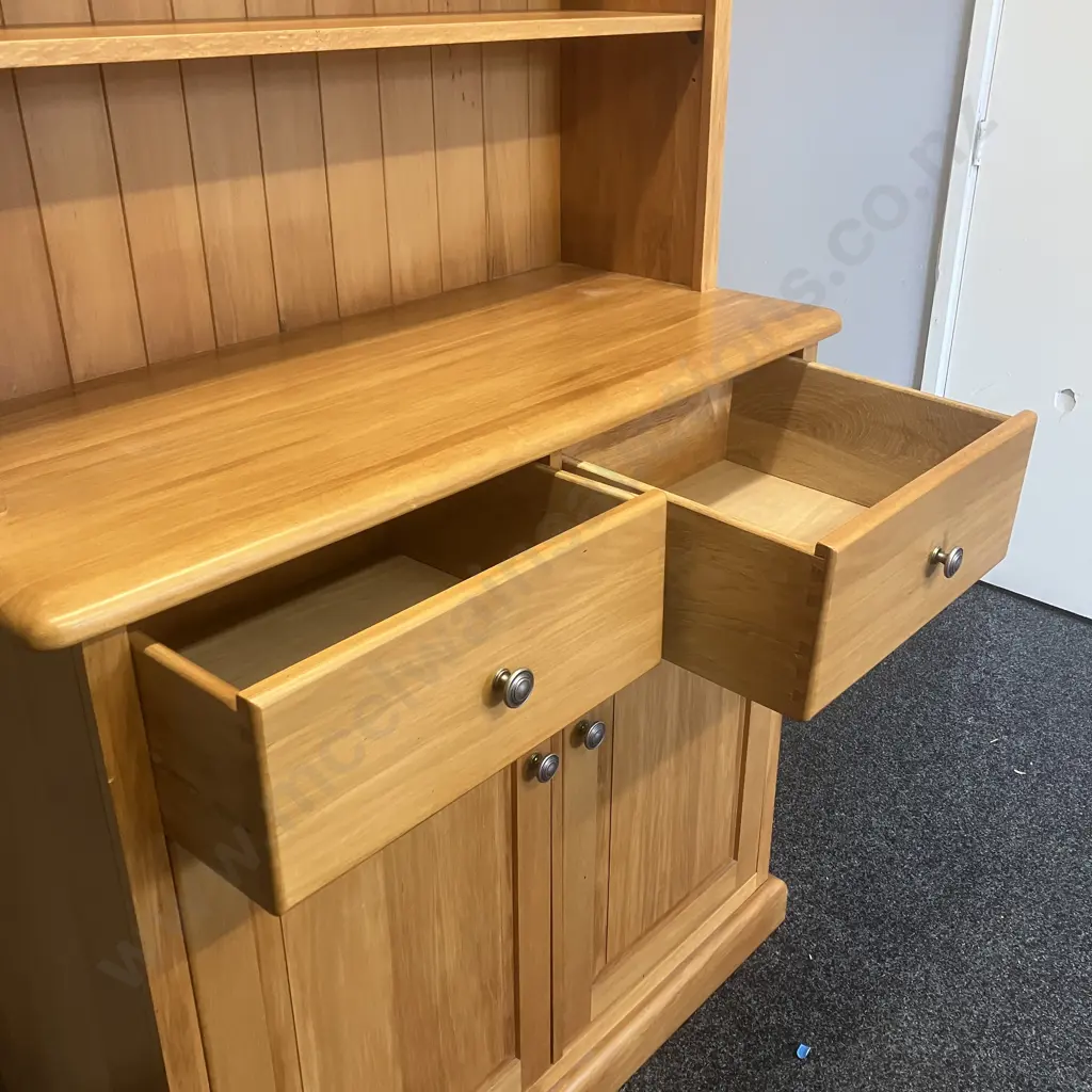 Rimu Wall Unit, 2 Drawer, 2 Door, Tongue & Groove Back, 2 Adjustable Shelves, Metal Knob Handles. H190 W106 D44cm Image 1++