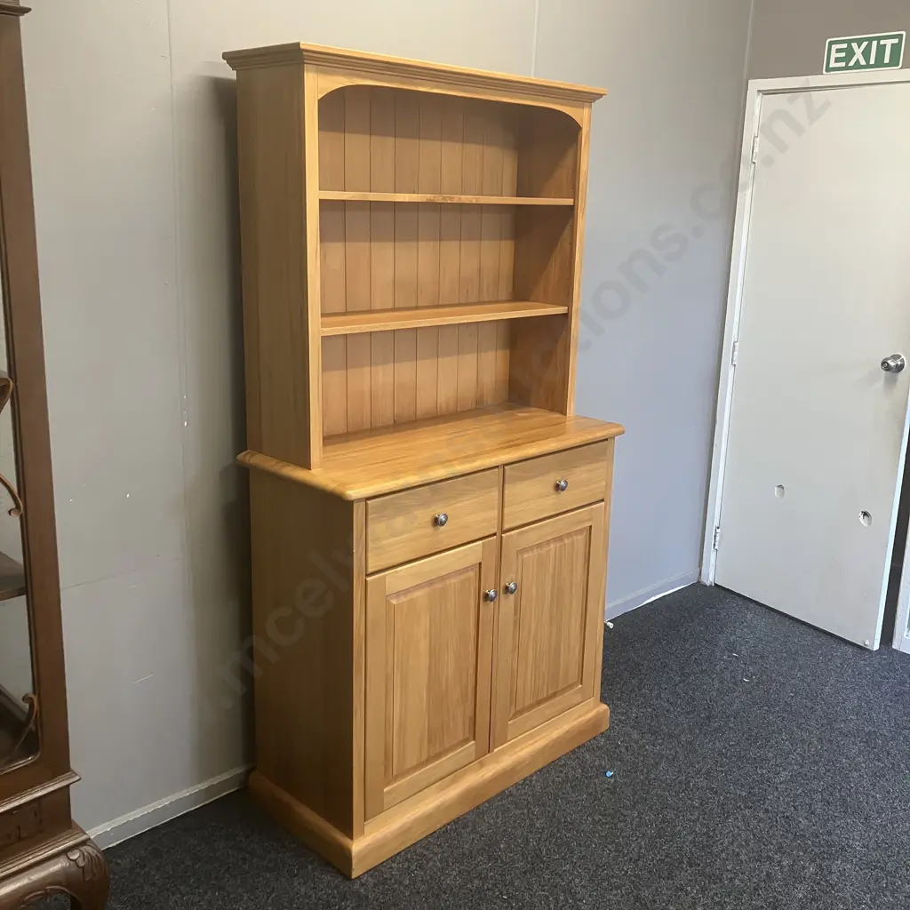 Rimu Wall Unit, 2 Drawer, 2 Door, Tongue & Groove Back, 2 Adjustable Shelves, Metal Knob Handles. H190 W106 D44cm Image 1++