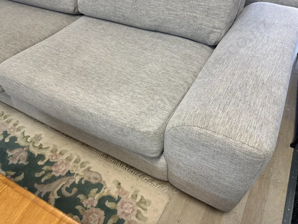 Modern White & Grey Flecked Two Seater Sofa, Square Arms. L234cm Image 1++