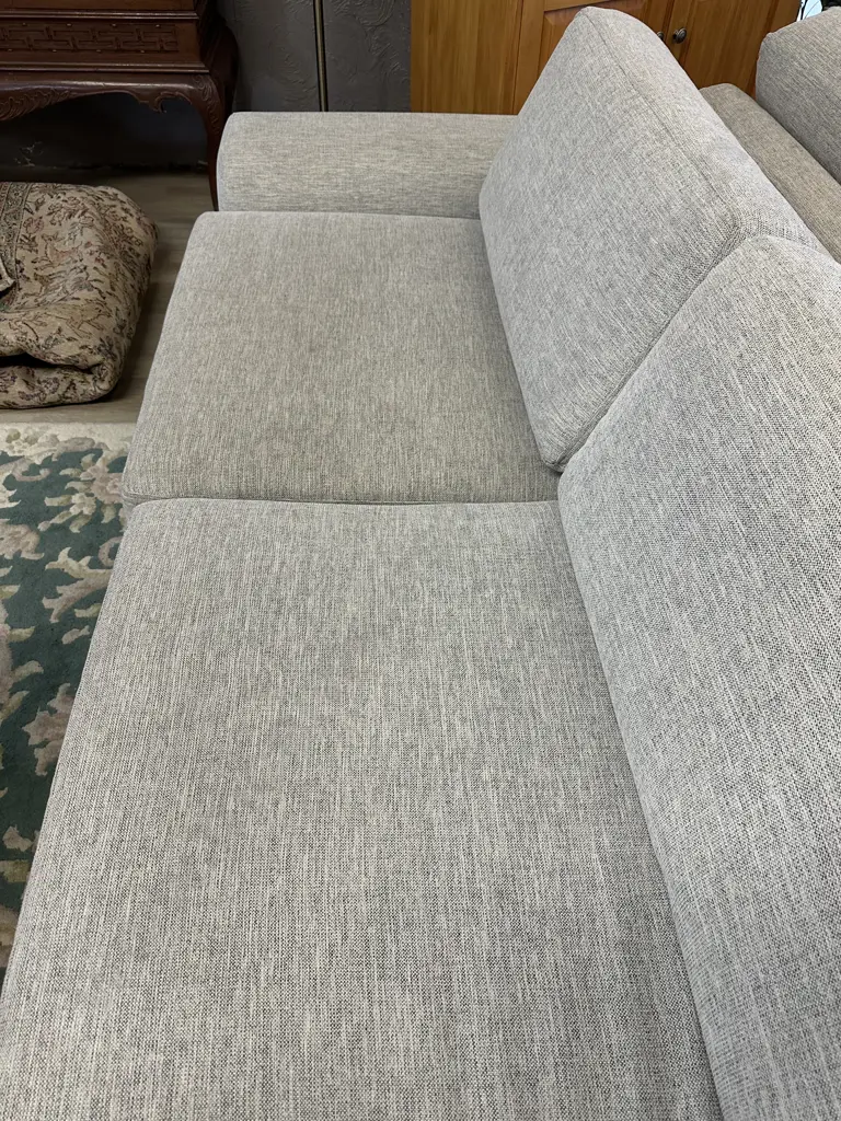 Modern White & Grey Flecked Two Seater Sofa, Square Arms. L234cm Image 1++