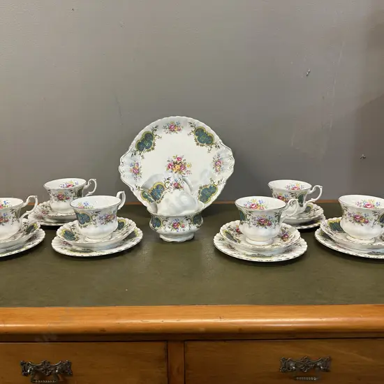 Vintage Royal Albert 'Berkeley' Teaware Including Trios x6, Cake Plate, Sugar Bowl & Creamer 