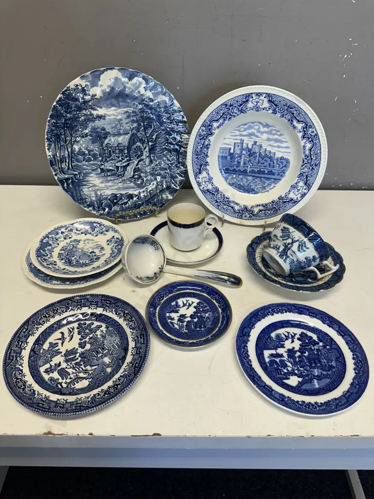 Selection Of Blue & White China Items Including Royal Staffordshire, Willow, Etc Image 1++