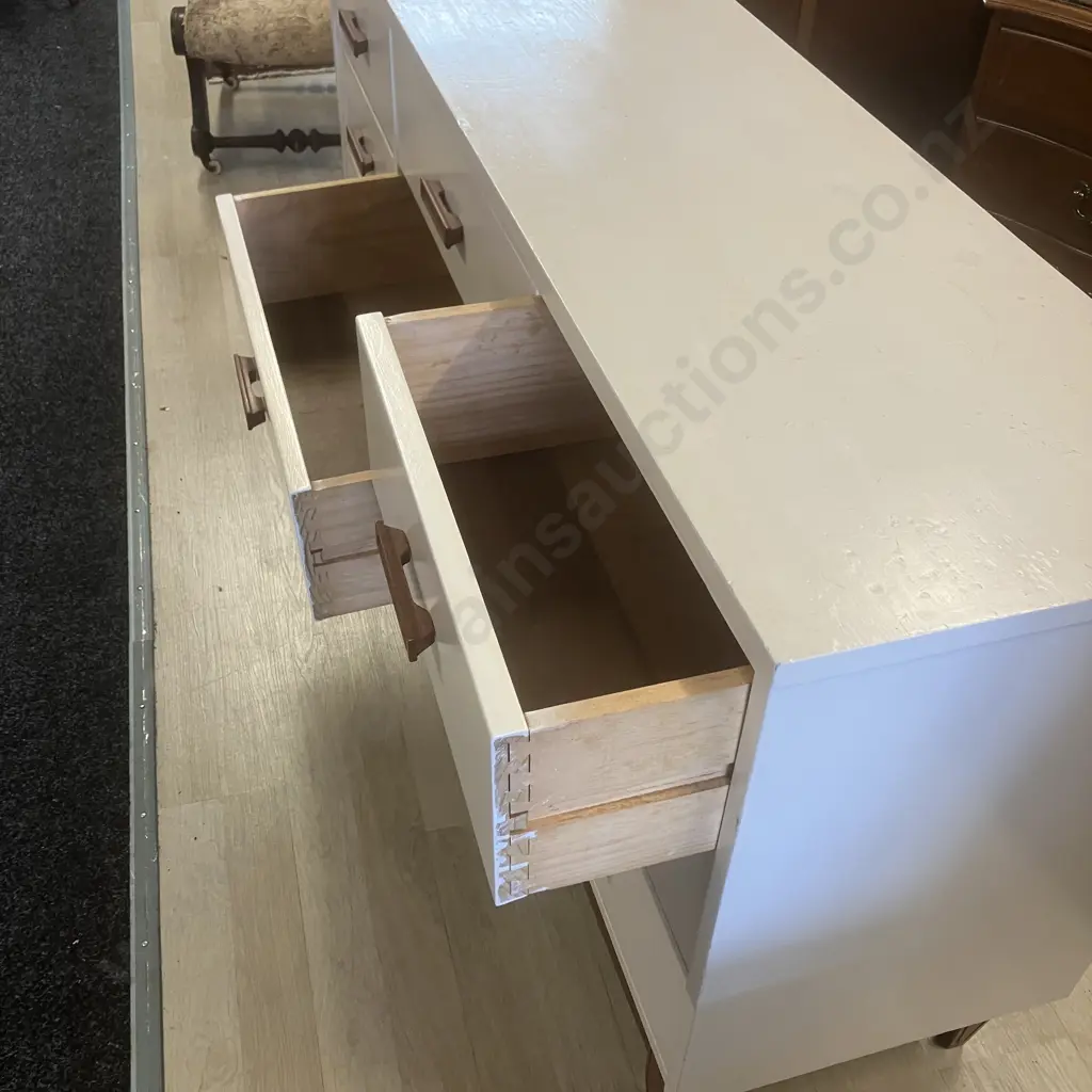 Mid-Century Modern 9 Drawer Chest of Drawers Painted White. H69.5 W146 D36.5cm Image 1++