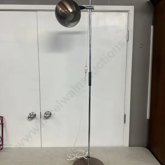 Vintage Brush Metal Floor Lamp With Eyeball Lamp