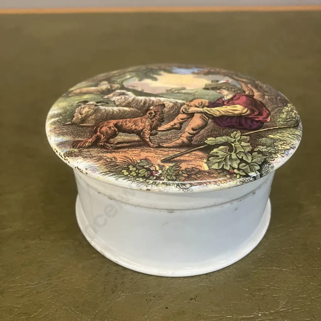 Victorian Pot & Lid / Base (As Found) Image 1++