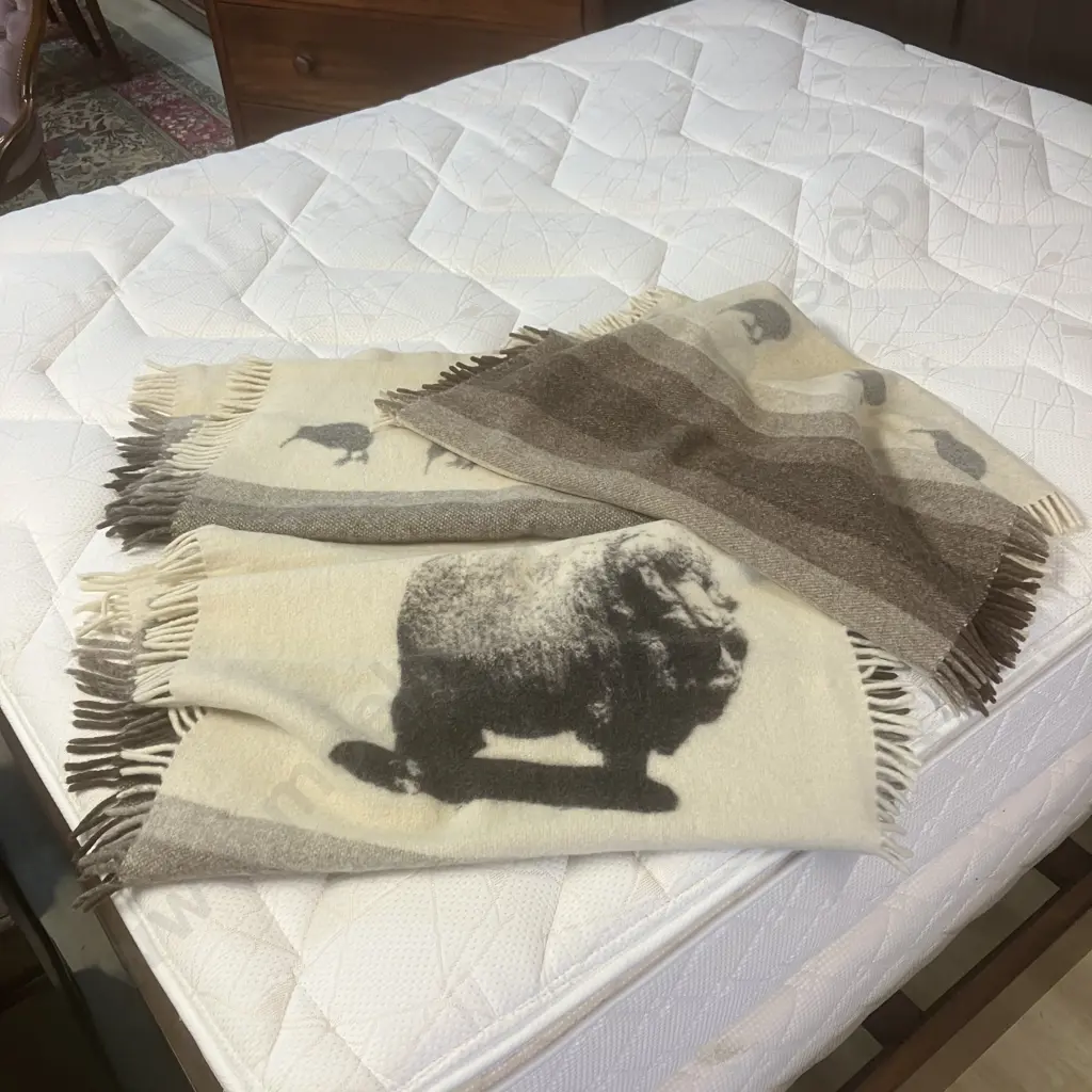 Kiwi & Merino Patterned Small Travel Rugs Image 1++