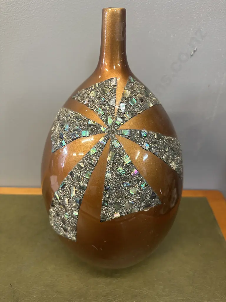 Decorative Teardrop Shaped Vase H38cm. Image 1++